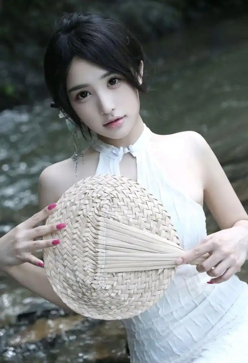 达达兔影视短剧闪婚老公竟是首富